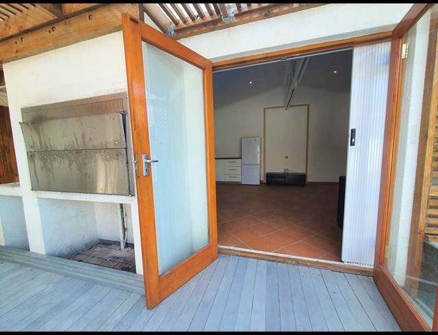 1 BEDROOM APARTMENT TO LET IN THORNTON